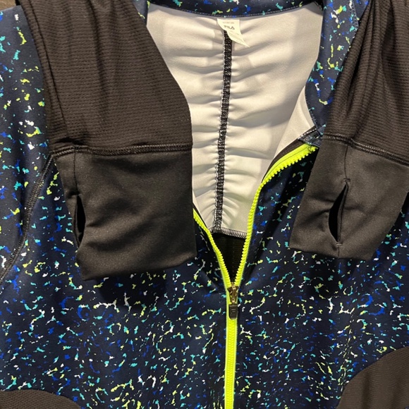 Woman’s FILA Sport Jacket Zipper front side, Size XL - Picture 13 of 14